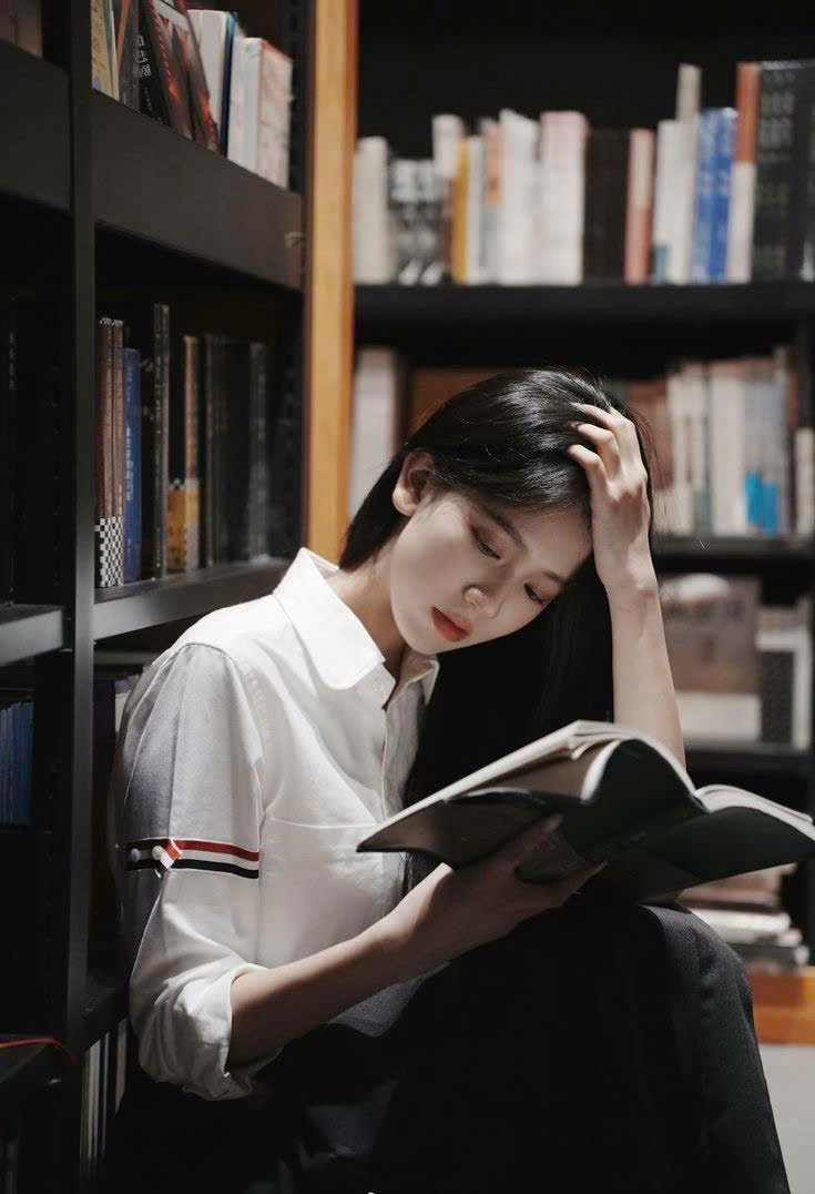 Mẹ Tôi Cướp Mất 5000 Tệ Học Bổng Của Tôi